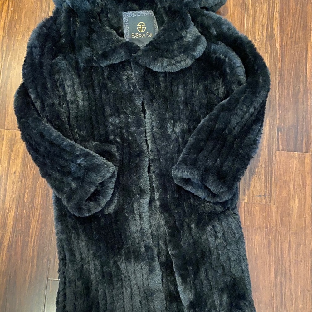 BLACK Faux fur trench